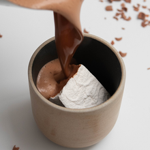 Load image into Gallery viewer, hot chocolate flakes and award-winning marshmallow